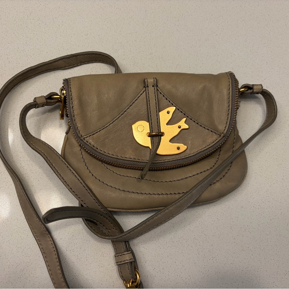 Stylish Tan Leather Crossbody Bag